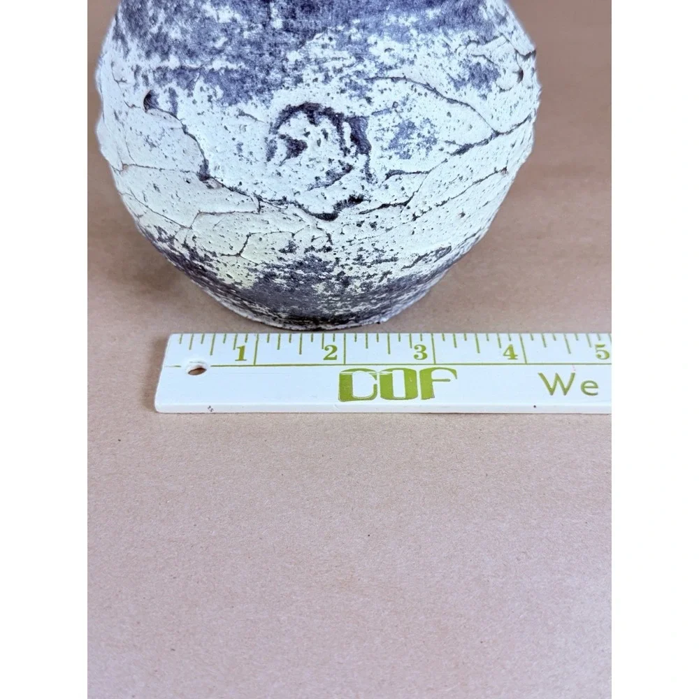 Vintage Blue White Crackle Glaze Studio Art Pottery Vase MCM 5.5